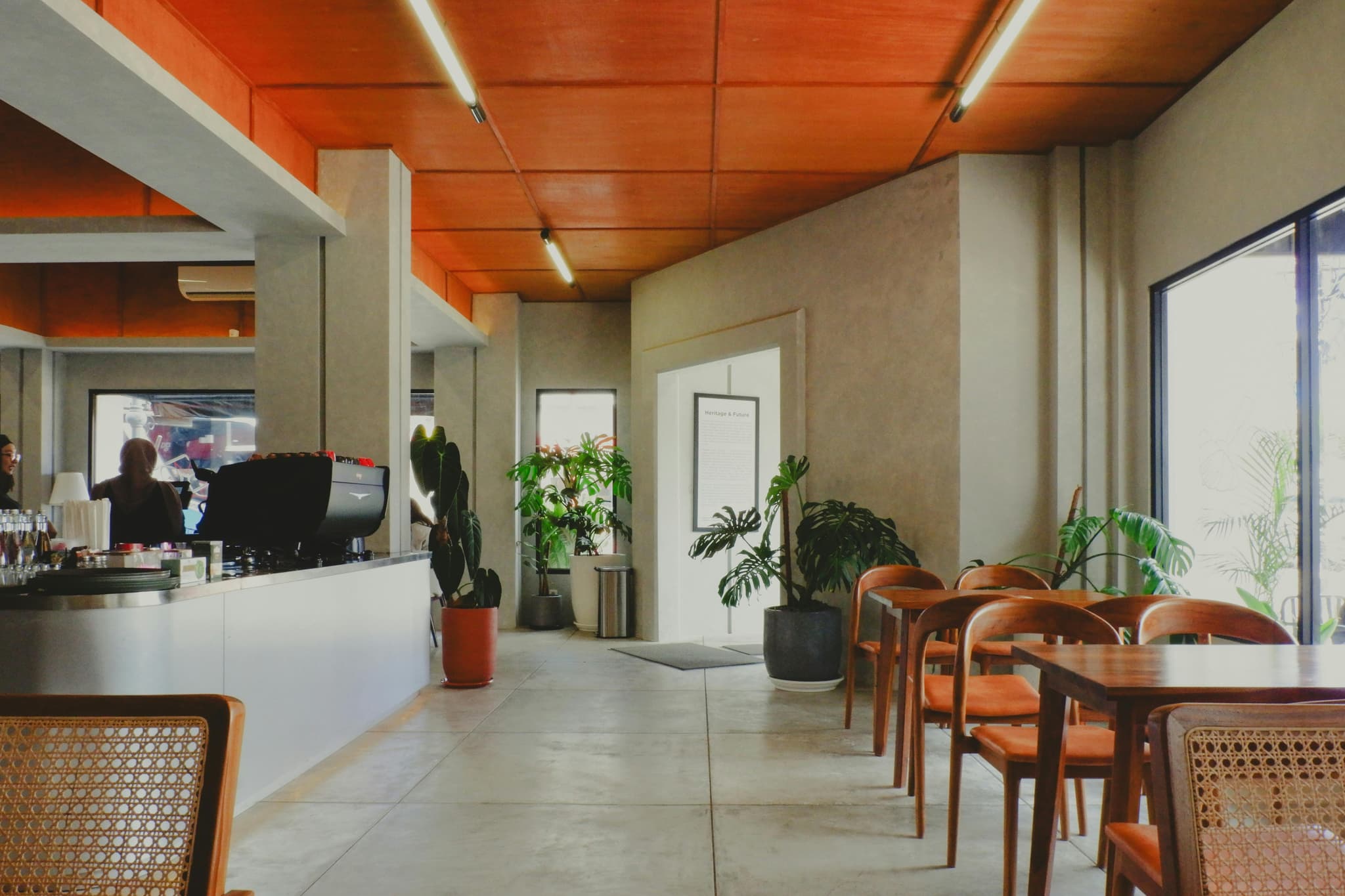 Configurer le thème Shopify parfait en 2025 : Guide des nouveaux thèmes